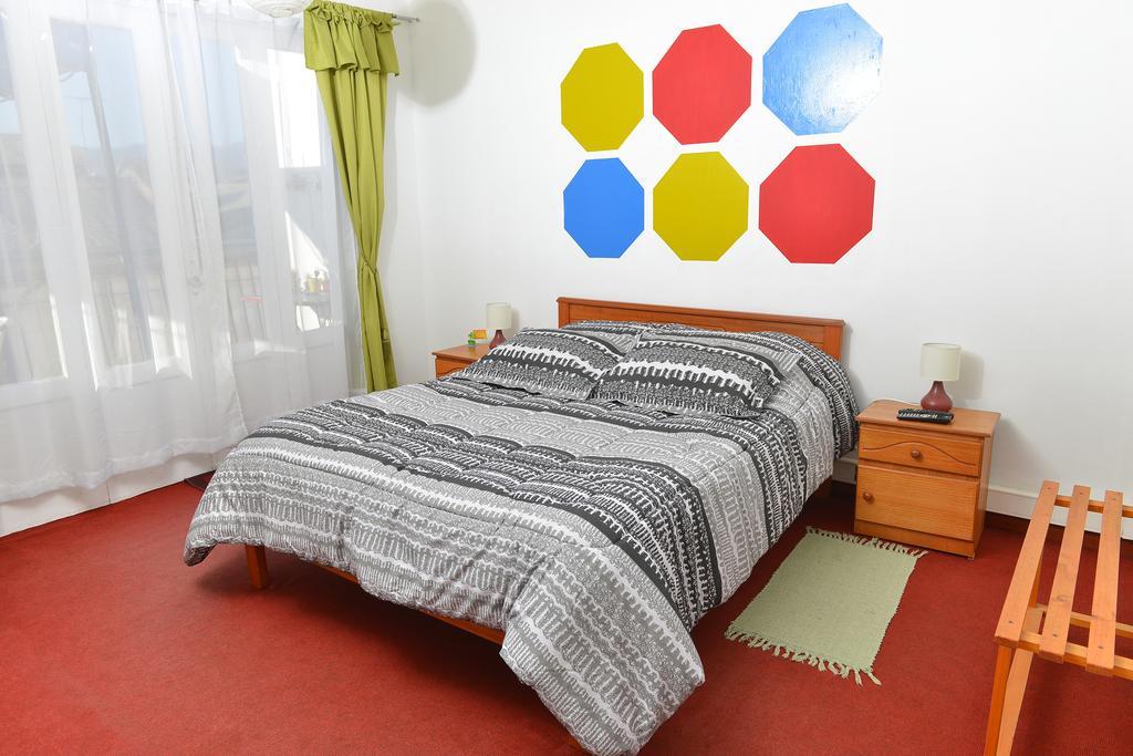 Hostal Ojo De Pez ลาเซเรนา ภายนอก รูปภาพ