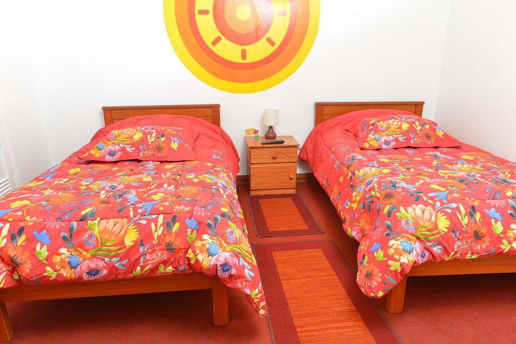 Hostal Ojo De Pez ลาเซเรนา ภายนอก รูปภาพ